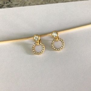 Brushed gold CLIP earrings